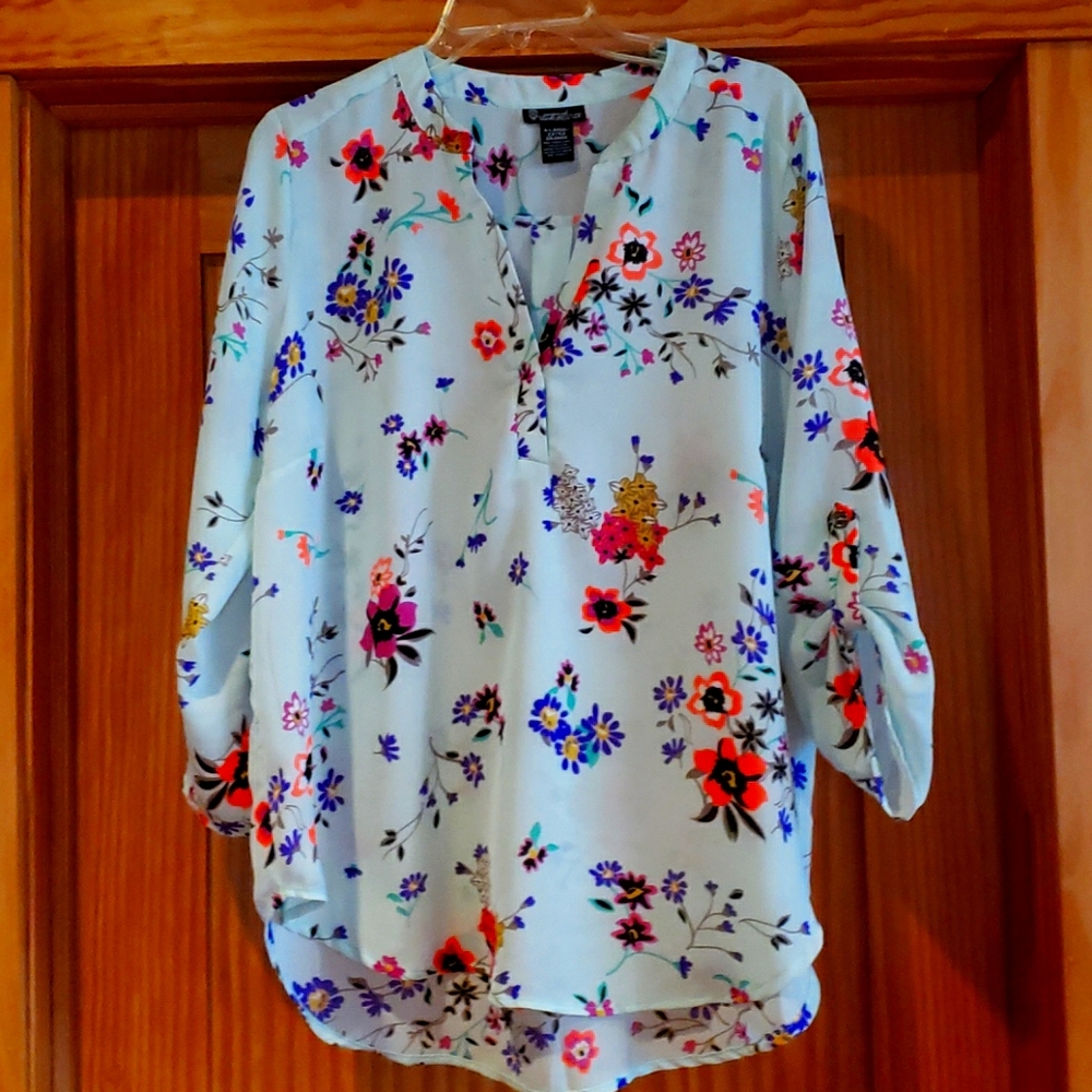 Light green Tunic Top, with Floral design